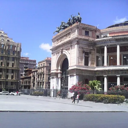 Palermo Centrale باليرمو